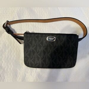 Michael Kors Leather Logo Belt Bag - Black/ Gray